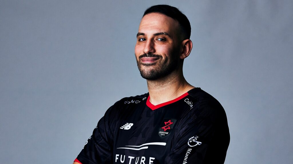 新入団選手のお知らせ